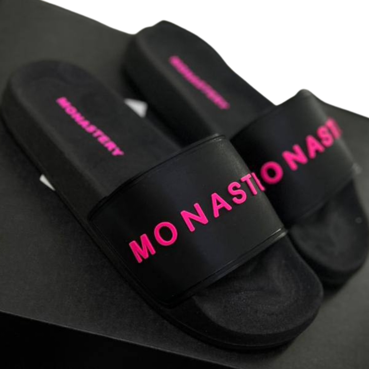 monastery chanclas para mujer color negro de uso diario en Meta Colombia. Compra en onlineshoppingcenterg con envío rápido y pago contra entrega.